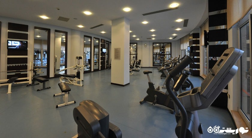 سالن بدنسازی هتل لئودیکیا های کلاس